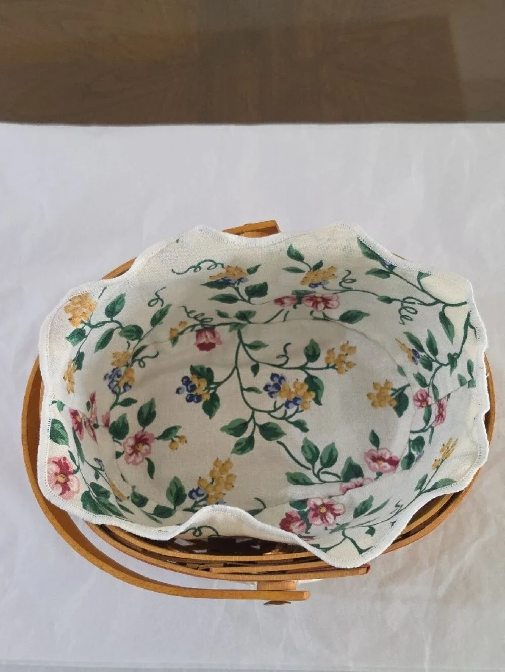 1999 Mothers Day Longaberger Floral-Lined Basket With Liner And Tie On